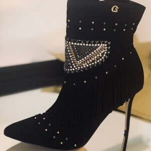 Brazilian suede boots with gold metal beads